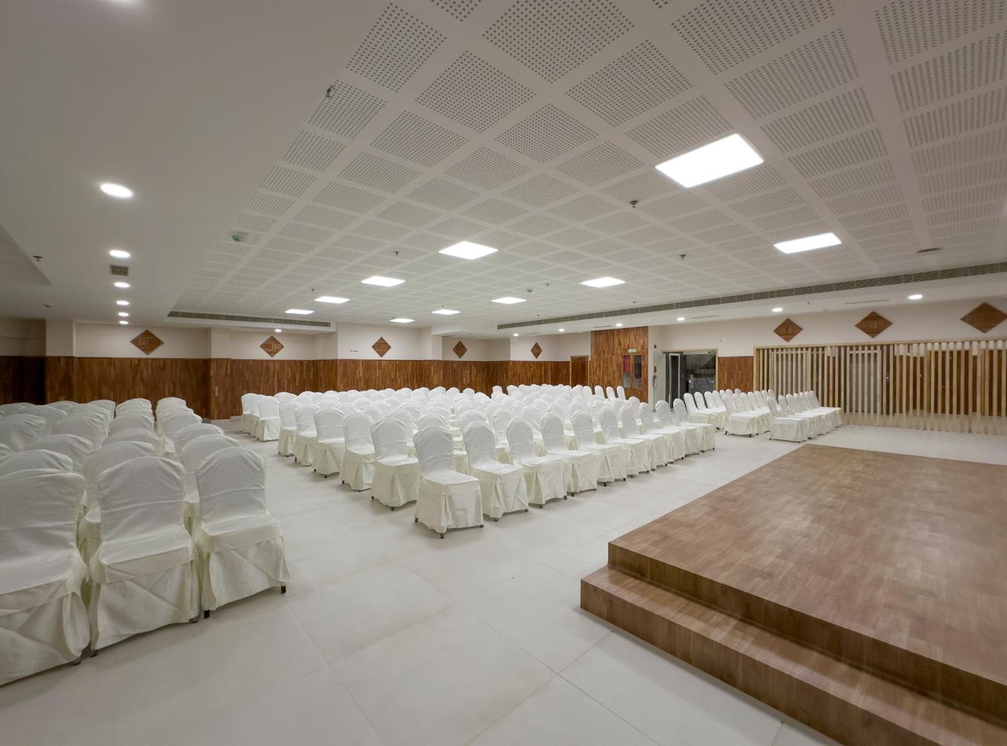 The Habitat Suites Guruvāyūr Zewnętrze zdjęcie